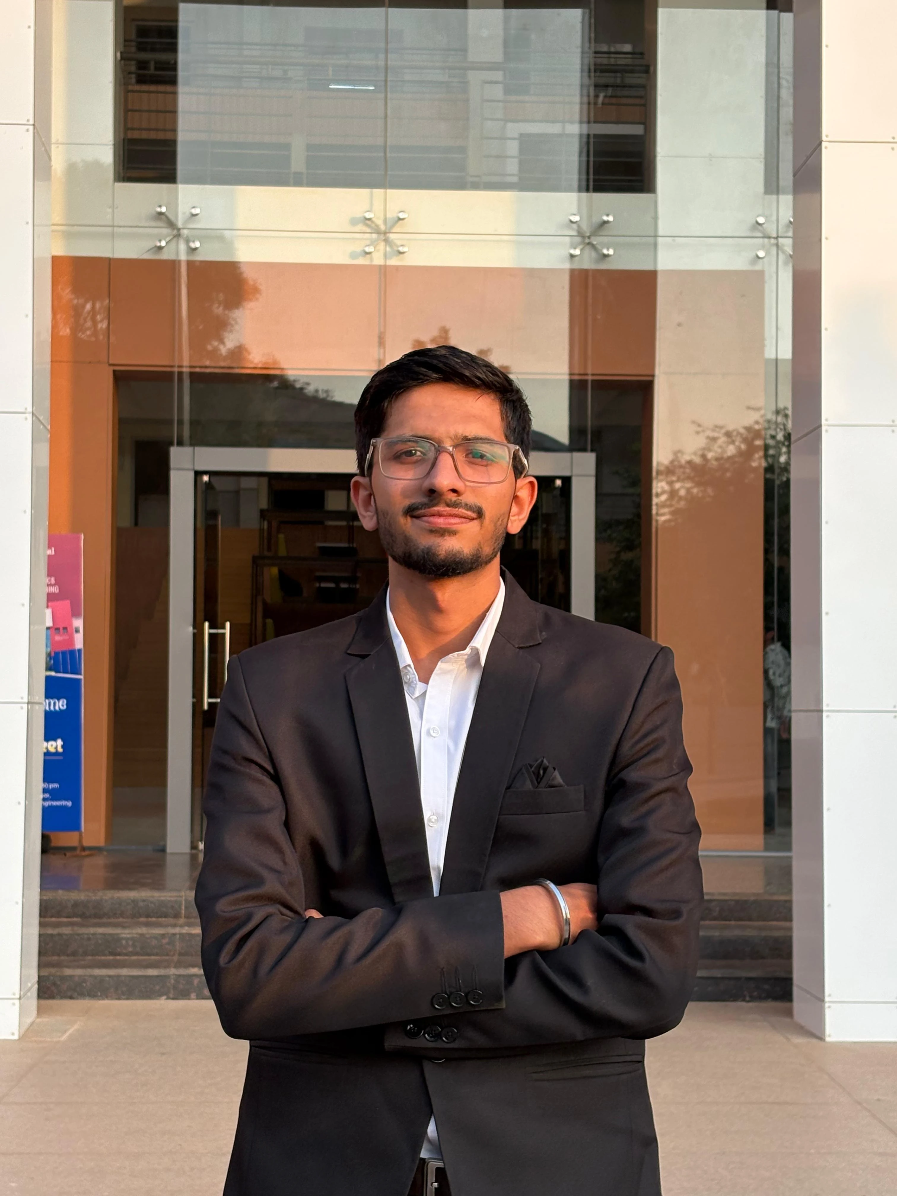 Amitvikram Yeri